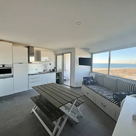 Appartement Bel P2 Climatisé Vue Sur Pour 2/4 Pers Avec Terrasse Et Parking *